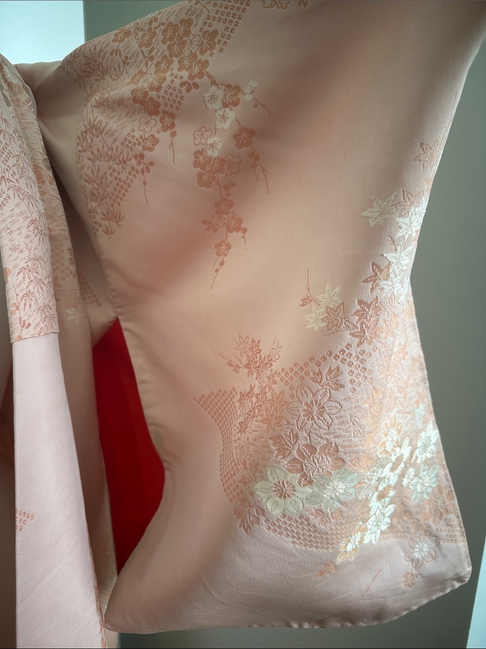 Vintage 50s Silk Embroidered Kimono Robe - Blush Pink With Cherry Blossoms (OS) - Picture 16 of 16